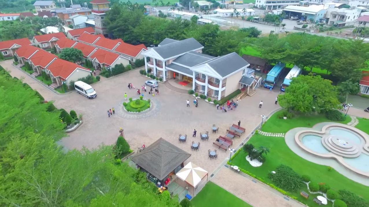 Shan Shui Shen Resortopia Hotel Guanshan Exterior photo